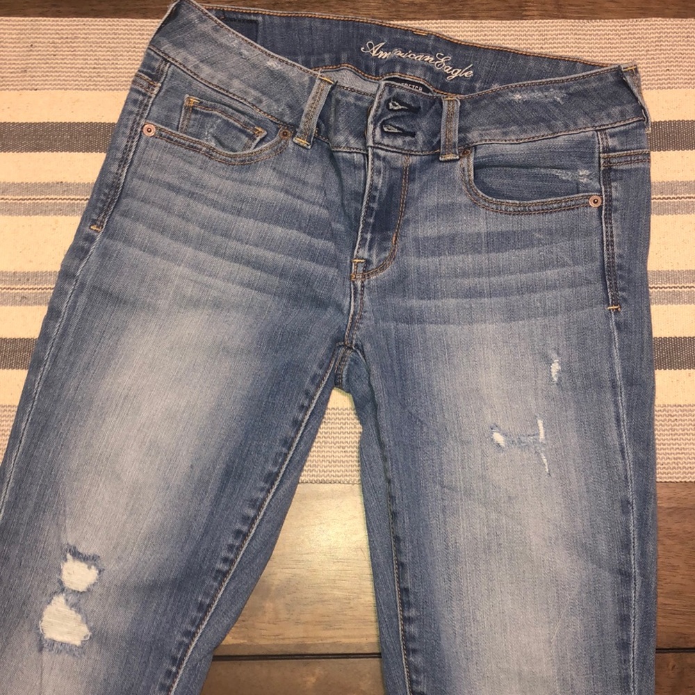 Cropped American Eagle Artist Jeans